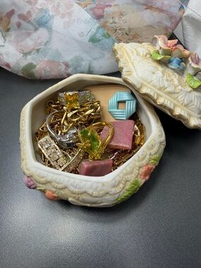 Hexagon Floral Trinket box filled with jewels